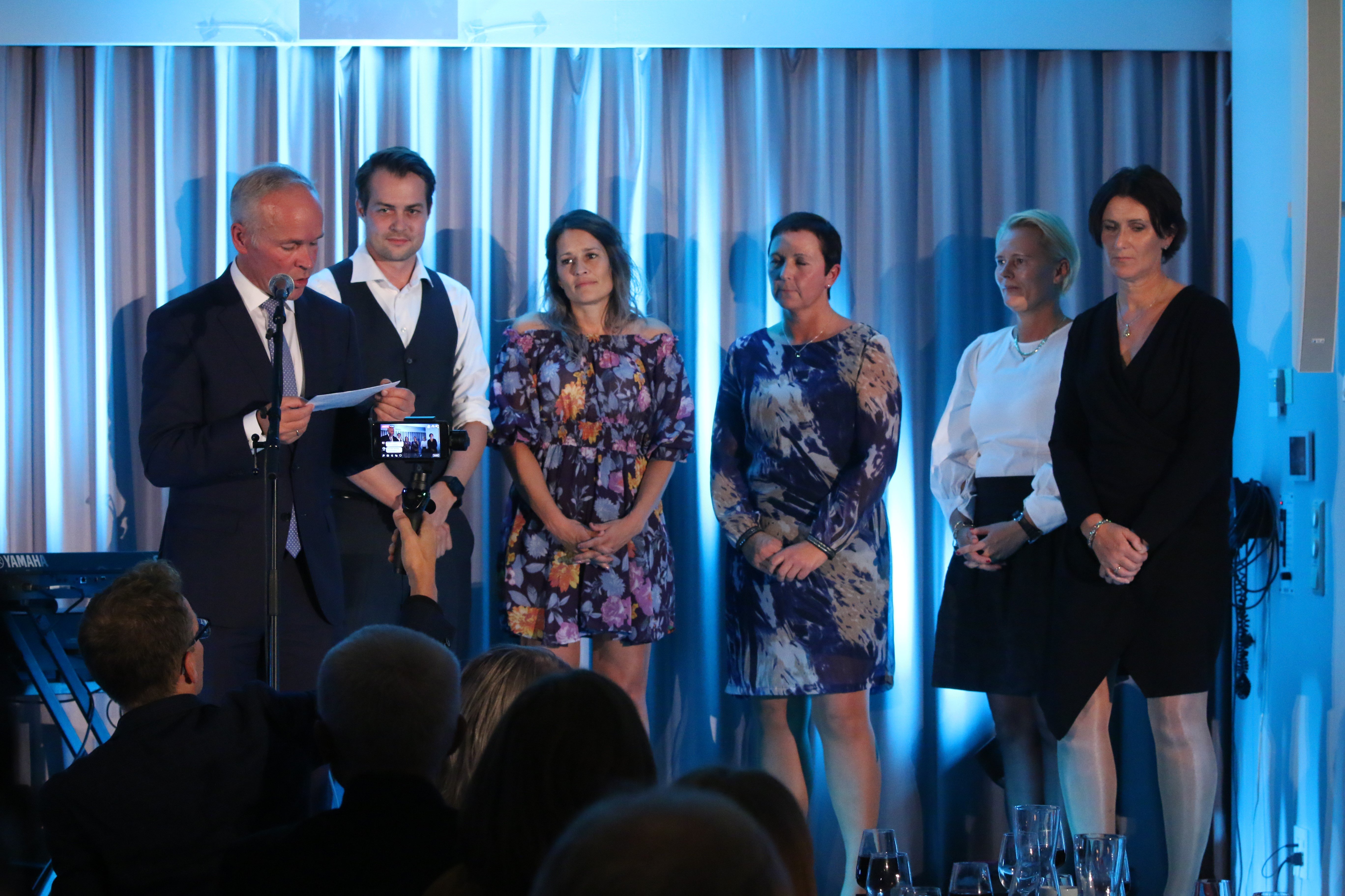 Edel Ulven (Grandehagen), Annette Strand, Oddrun Kvammen (Pretselva), Anette lauareid Hovda (småfolk) og Øystein Brogård fra Tronvik gårdsbarnehage.   